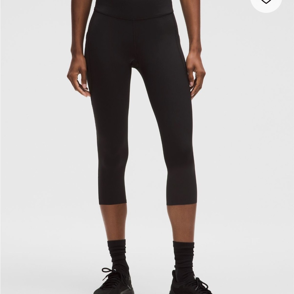 Lululemon Fast and Free 19” Cropped Leggings